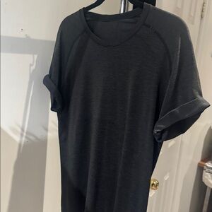 Mens LULULEMON shirt As Is Blowout